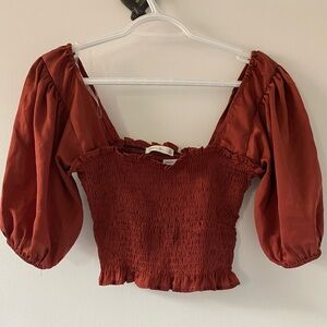 Active Usa Wide Shoulder Crop top Size Medium